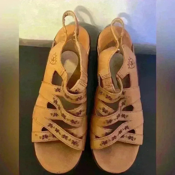 Ariat Women's Strappy Sandals with Floral Detail Brown Slingback Sandal Size 8.5 - Picture 4 of 13